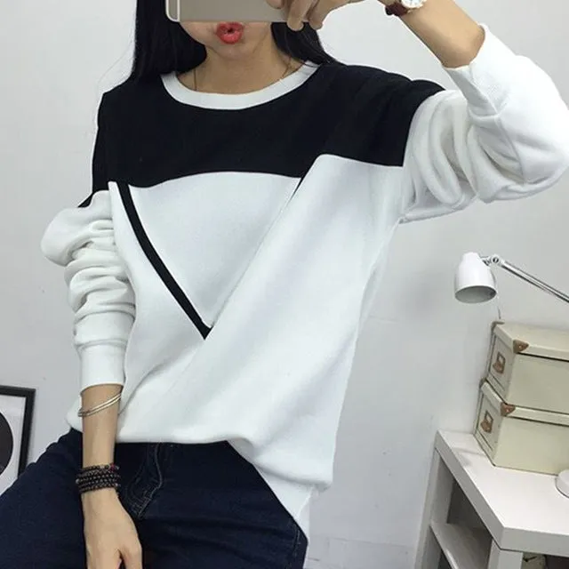 2018 Winter New Fashion Black and White Spell Color Patchwork Hoodies Women V Pattern Pullover Sweatshirt Female Tracksuit M-XXL