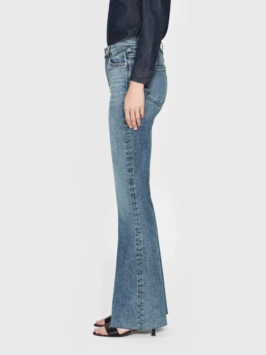 Le Easy Flare Raw Hem Jeans