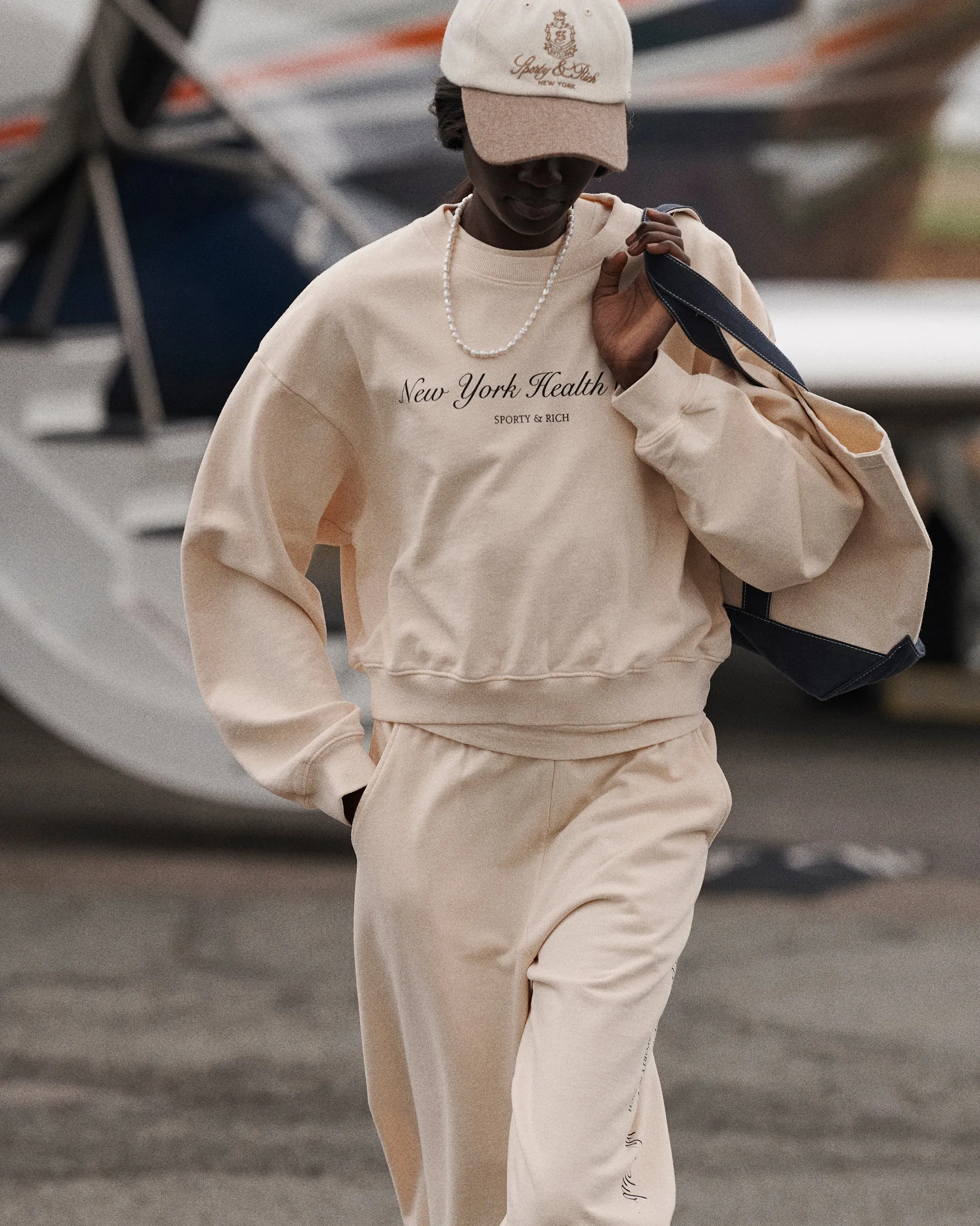 NY Health Club Cropped Crewneck - Cream/Black